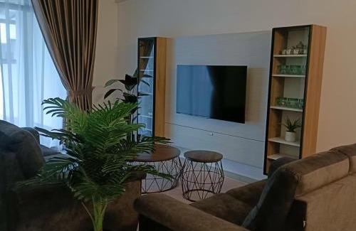 Shah Alam Apartment | Homestay Idamanku