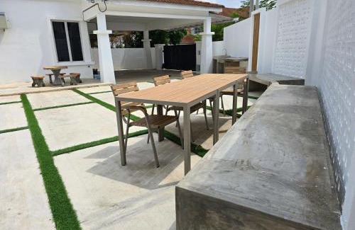 Kuantan House | Homestay Kuantan Casa Yara, 2 Storey Corner House