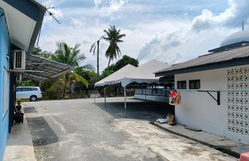 Kampung Ru Muda Apartment | Homestay Masjid Seberang Marang