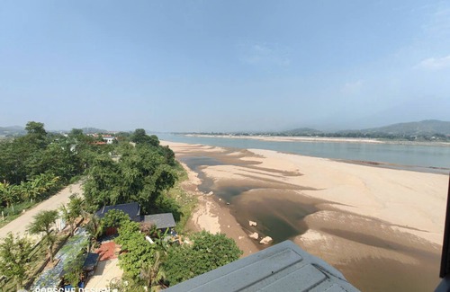 Thanh Thuy Ski Chalet | Homestay nha go Lan Anh