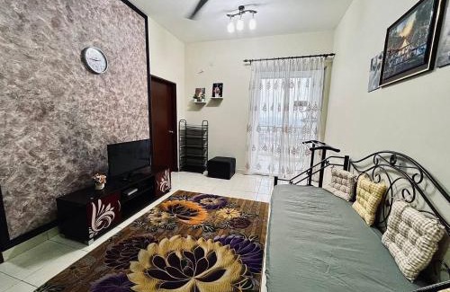 Kampung Rinching Ulu House | Homestay Semenyih 3 Bedroom Apartment by Kasyaf