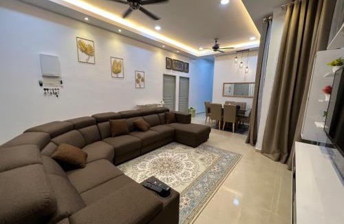 Bukit Kuang Apartment | Homestay SJTM