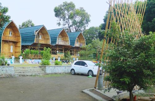 Jambelaer House | Homestay Syariah Tipe C Kadudampit Sukabumi
