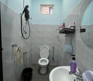 Batu Rakit House | Homestay Tengku Arif Batu Rakit