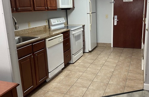 Pleasantville Hotel | Homestead Apart-Hotel