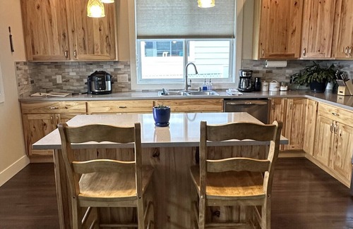 Orchard Homes Apartment | Hometown Place - Solar Powered Newer Home