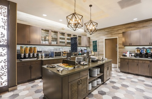 Cannonborough Elliotborough Hotel | Homewood Suites by Hilton Charleston Historic District