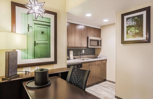 Cannonborough Elliotborough Hotel | Homewood Suites by Hilton Charleston Historic District