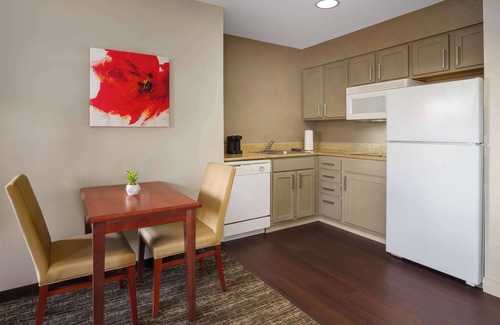 Warwick Hotel | Homewood Suites by Hilton Providence/Warwick