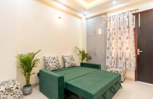 Vasundhara Apartment | Homlee-Vasundhara 5BHK with Terrace(For Function)