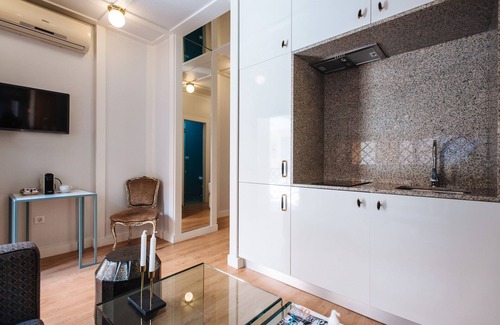 Encarnacion-Regina Apartment | Hommyhome Regina