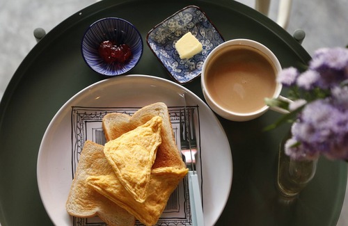 Wisutkasat House | Hong Hostel