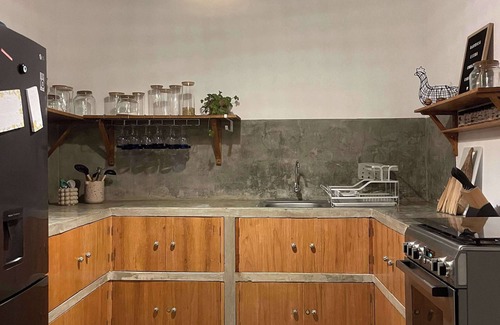 Coastal Region House | HOP MAR surfea las mejores olas de Puemape