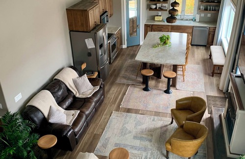 Pierre House | Hope's Anchor-where your outdoor adventures and luxurious accommodations collide