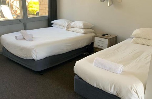 Hopetoun Hotel | HOPETOUN COMMUNITY HOTEL MOTEL