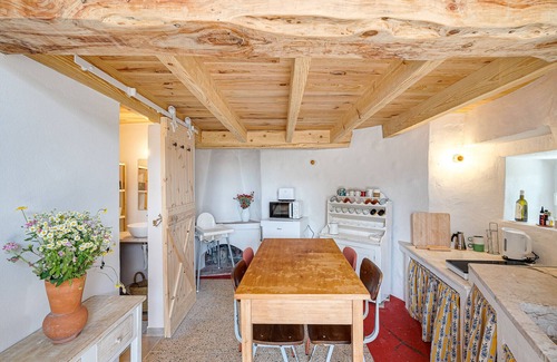 Mafra Ski Chalet | Hopstays - Ericeira Windmill