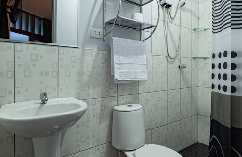 Rioja Hotel | HOSPEDAJE KUSWAL