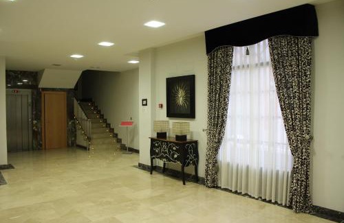 Medina de Rioseco Hotel | Hospedium Hotel Vittoria Colonna