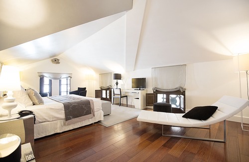 Granada City Center Hotel | Hospes Palacio de los Patos, a Member of Design Hotels