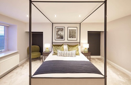 Osmotherley House | Host & Stay- Graham House