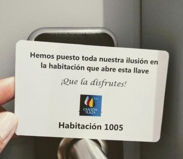 Hospital de Orbigo House | Hostal Canton Plaza