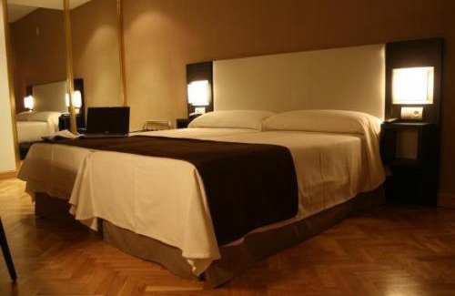 Getafe House | Hostal Carlos III