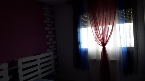 Matallana de Valmadrigal Bed & Breakfast | Hostal El Tropezón