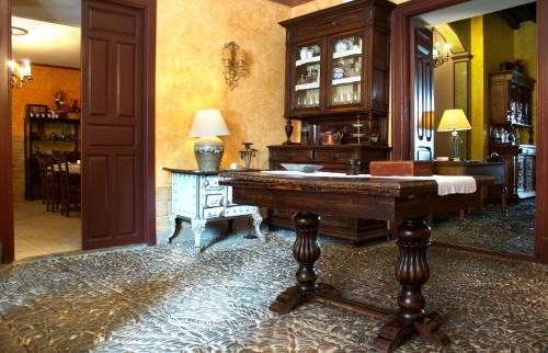 Valencia de Don Juan Hotel | Hostal El Palacio