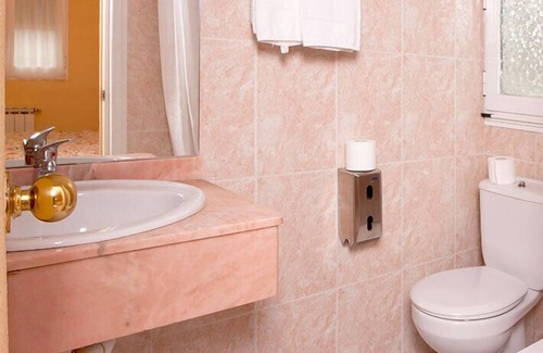 Irun House | HOSTAL EUROPA pensión