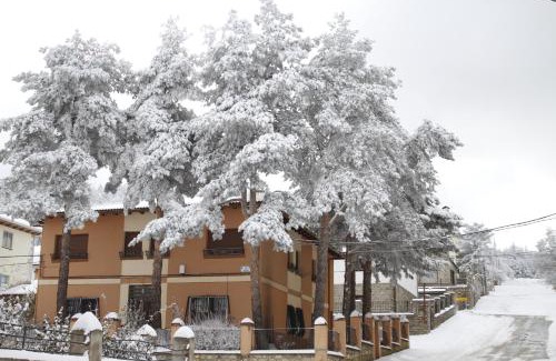 Bronchales House | Hostal Isabel