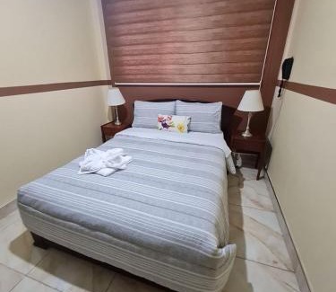 Chiclayo House | Hostal Llampayec