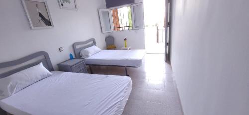 San Martin de Montalban House | Hostal Restaurante San Martin de Montalban