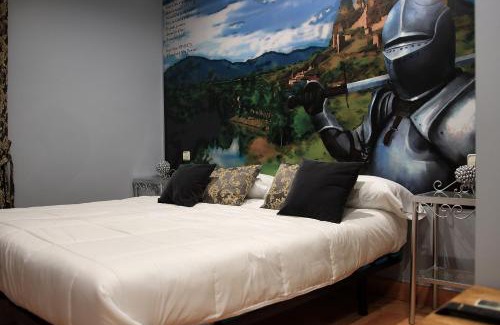 Illana House | Hostal/Restaurante Fuentevieja