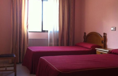 Ventas De Albares House | Hostal Tio Pepe I