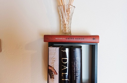 Mendiga House | Hostel and Art