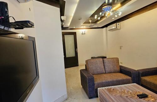 Nehru Place Apartment | Hostmystay- 3bhk apartment!Greater kailash 1