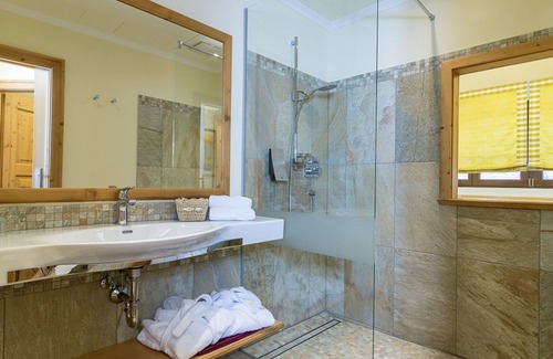 Weissenkirchen in der Wachau Hotel | Hotel-Restaurant Kirchenwirt Wachau