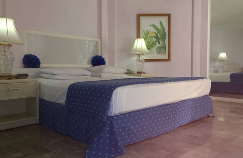 Club Deportivo Hotel | Hotel Acapulco Malibu