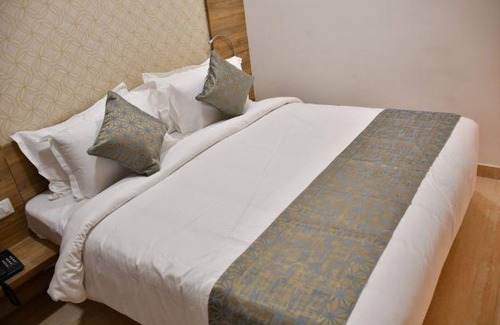 Erode Hotel | HOTEL ADHIKRISHNA ARCADE