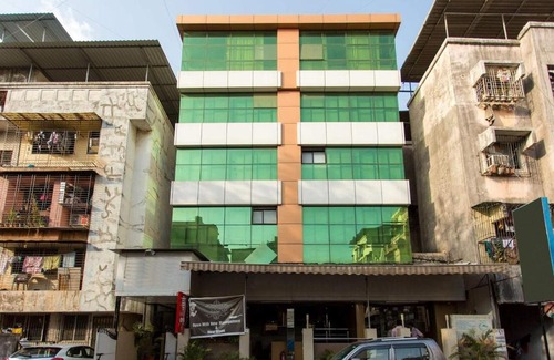 Nerul Hotel | Hotel Aishwarya Residency