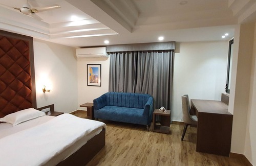 Ratlam Hotel | Hotel Ajanta Palace