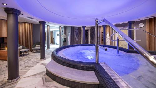 Aigen-Schlagl Hotel | Hotel Almesberger