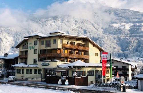 Ried im Zillertal Hotel | Hotel Alpina