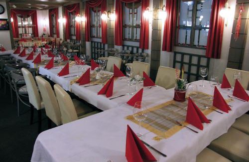 Neuenstein Hotel | Hotel am Schloss Neuenstein