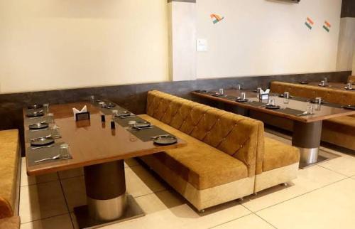 Dhar Hotel | Hotel Anmol and Resort