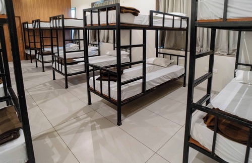 Boisar Hotel | Hotel Anugraha NX