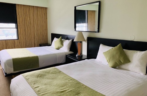 Grandview-Woodland Hotel | Hotel at the Waldorf