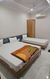 Dabhoi House | Hotel Avanue Villa