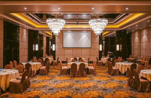 Bastar Hotel | HOTEL AVINASH INTERNATIONAL