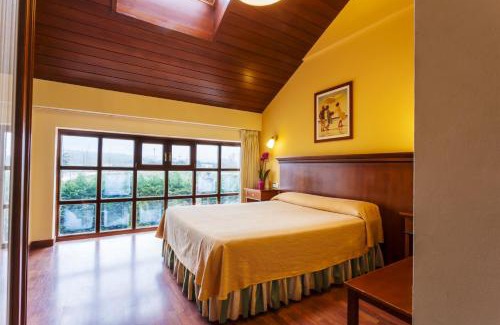 Burgos Hotel | Hotel Azofra